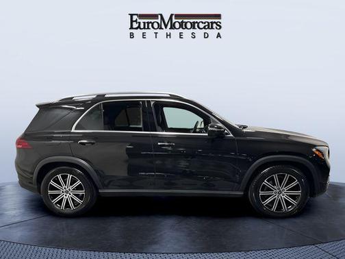 Obsidian Black Metallic 2026 Mercedes-Benz GLE 350 4MATIC