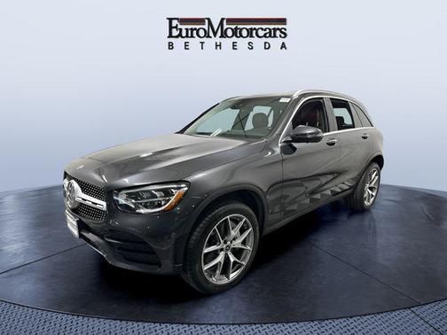 Graphite Gray Metallic 2022 Mercedes-Benz GLC 300 4MATIC