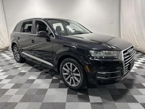 2019 Audi Q7 55 Premium Plus