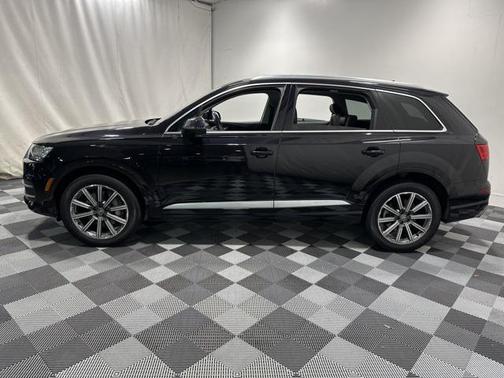 2019 Audi Q7 55 Premium Plus