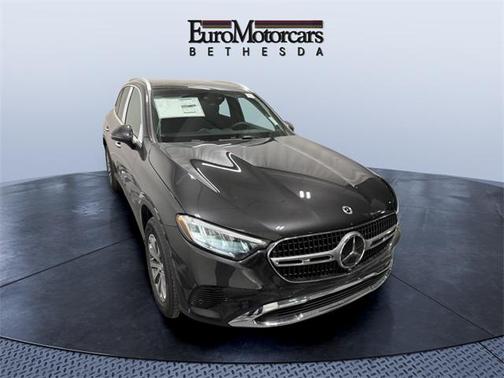 2025 Mercedes-Benz GLC 300 4MATIC