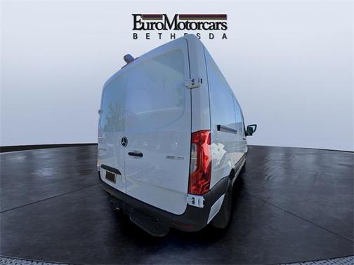 2025 Mercedes-Benz Sprinter 2500 Standard Roof