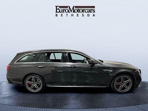 Graphite Gray Metallic 2021 Mercedes-Benz AMG E 63 S