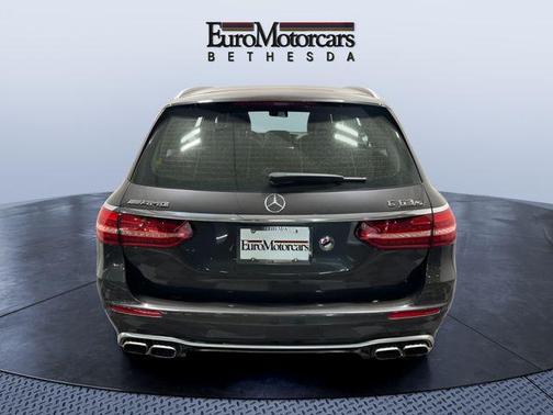 Graphite Gray Metallic 2021 Mercedes-Benz AMG E 63 S