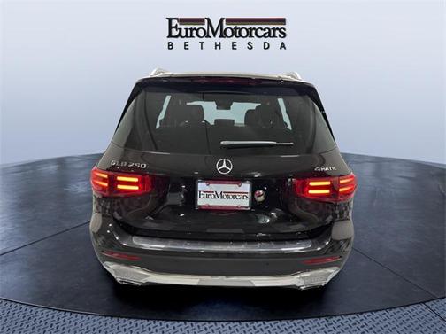 2024 Mercedes-Benz GLB 250 4MATIC