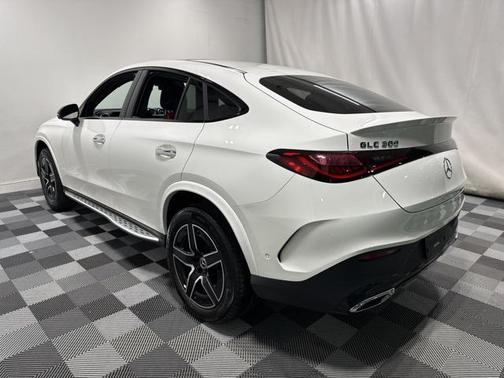 2025 Mercedes-Benz GLC 300 4MATIC Coupe