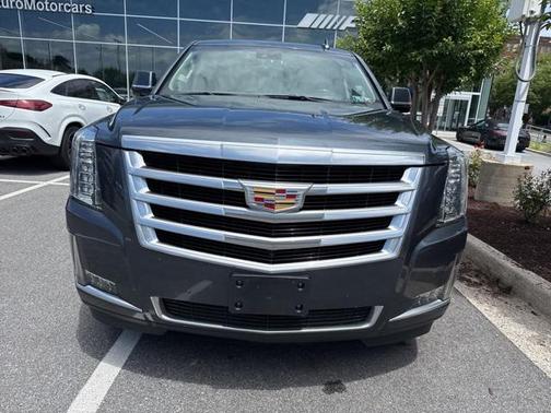 2019 Cadillac Escalade Luxury