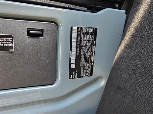 2025 Mercedes-Benz Sprinter 2500 Standard Roof