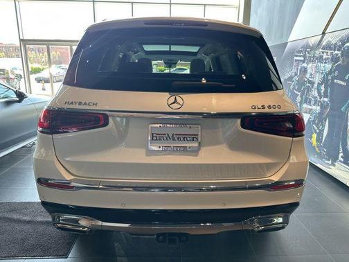 MANUFAKTUR Diamond White Metallic 2023 Mercedes-Benz Maybach GLS 600 4MATIC