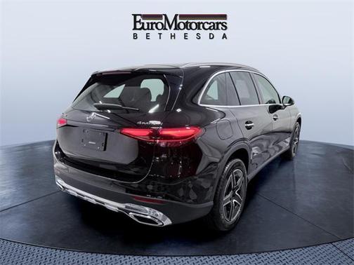 2026 Mercedes-Benz GLC 300 4MATIC