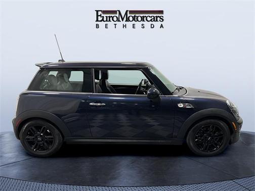 2013 MINI Hardtop Base