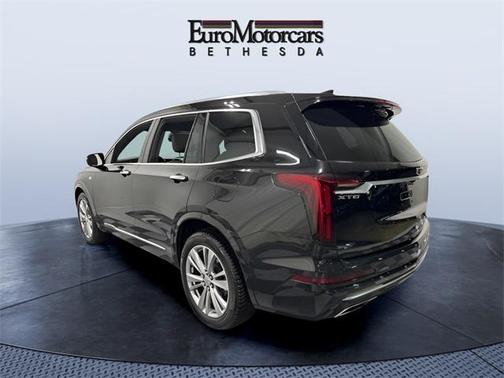 2021 Cadillac XT6 Premium Luxury FWD