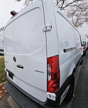 2025 Mercedes-Benz Sprinter 2500 Standard Roof