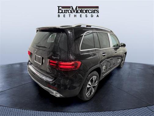 2025 Mercedes-Benz GLB 250 4MATIC