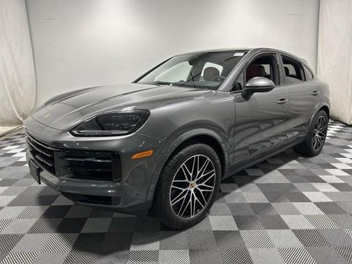 2024 Porsche Cayenne Base