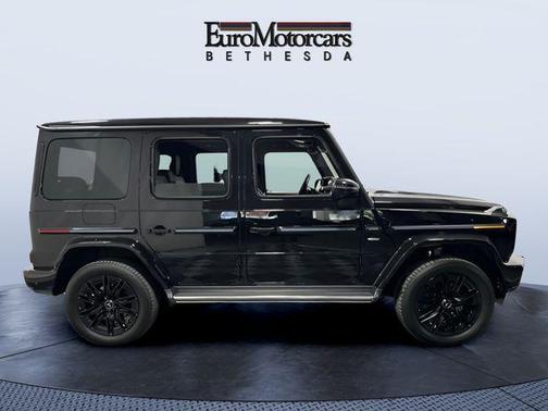 Obsidian Black Metallic 2025 Mercedes-Benz G-Class G 580e