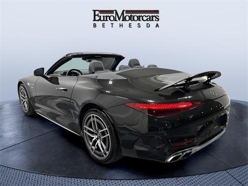 2022 Mercedes-Benz AMG SL 55 Base