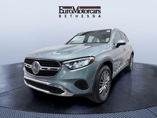 2026 Mercedes-Benz GLC 300 4MATIC