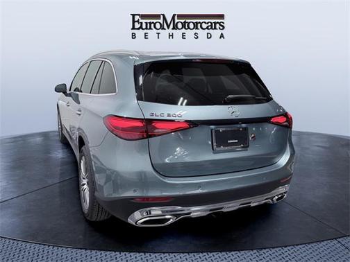 2026 Mercedes-Benz GLC 300 4MATIC