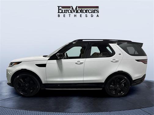 2025 Land Rover Discovery Dynamic SE