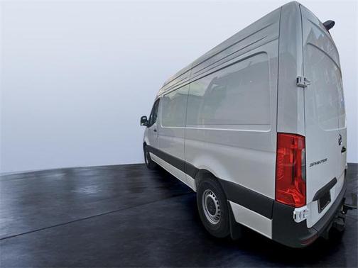 2026 Mercedes-Benz Sprinter 2500 Standard Roof