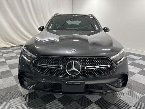 2025 Mercedes-Benz GLC 350e Base