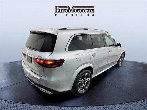2025 Mercedes-Benz GLS 450 4MATIC