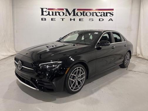 Photo 3 of 33 of 2021 Mercedes-Benz E-Class E 450 4MATIC
