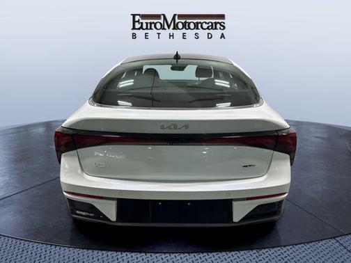 Snow White Pearl 2025 Kia K5 GT-Line