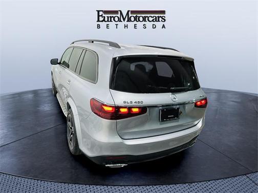 2025 Mercedes-Benz GLS 450 4MATIC