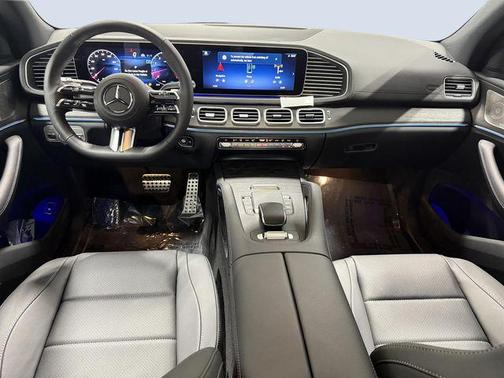 Selenite Grey Metallic 2026 Mercedes-Benz GLS 450 4MATIC