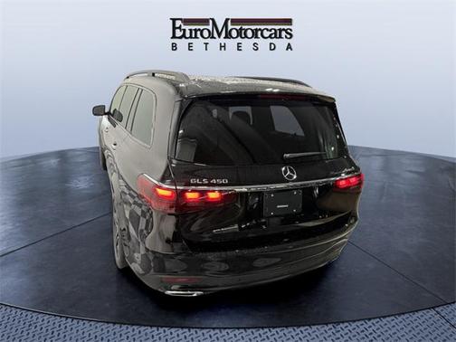 2025 Mercedes-Benz GLS 450 4MATIC