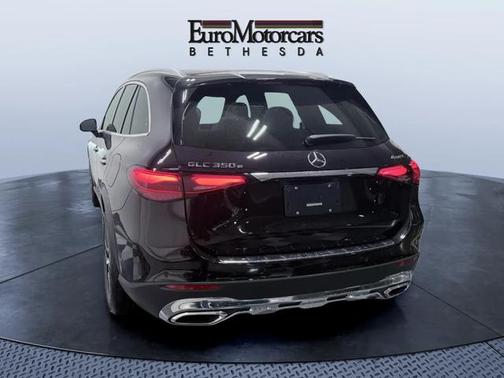 2026 Mercedes-Benz GLC 350e Base