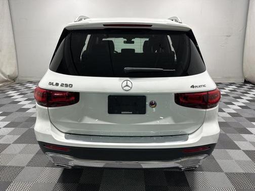 2022 Mercedes-Benz GLB 250 4MATIC