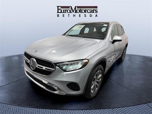 2025 Mercedes-Benz GLC 300 4MATIC