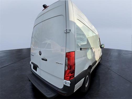 2025 Mercedes-Benz Sprinter 2500 Standard Roof