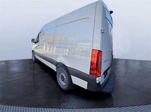 2025 Mercedes-Benz Sprinter 2500 Standard Roof