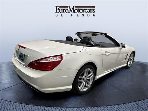 2013 Mercedes-Benz SL-Class SL 550