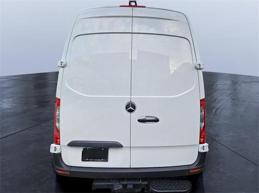 2025 Mercedes-Benz Sprinter 2500 Standard Roof
