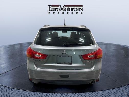 Gray 2015 Mitsubishi Outlander Sport SE