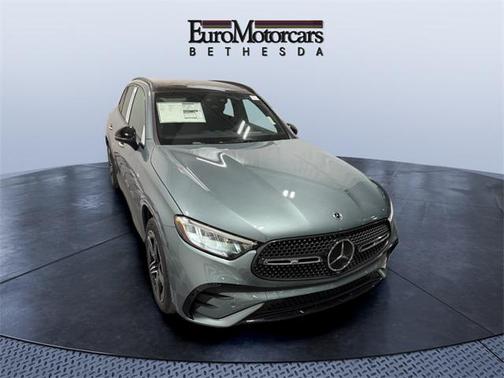 2025 Mercedes-Benz GLC 350e Base