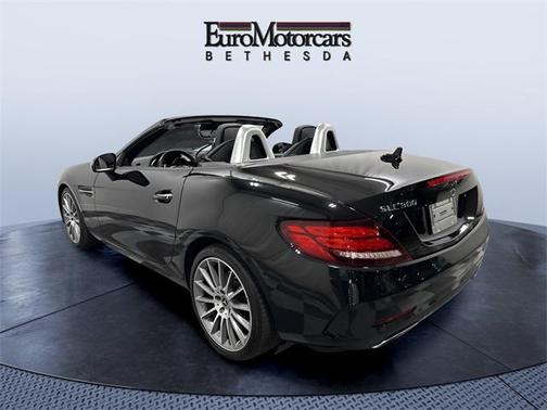 2020 Mercedes-Benz SLC 300 Base