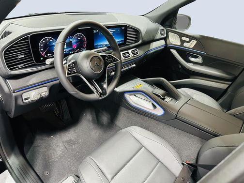 Black 2026 Mercedes-Benz GLS 450 4MATIC