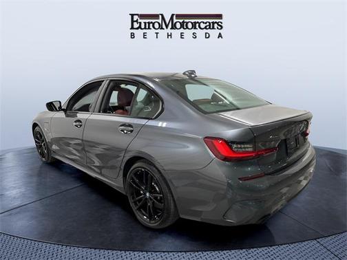 2022 BMW 330e Base