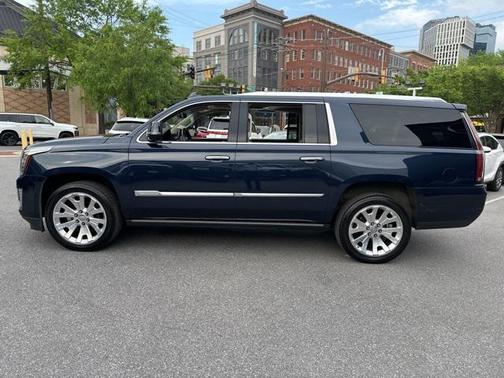 2020 Cadillac Escalade ESV Premium Luxury
