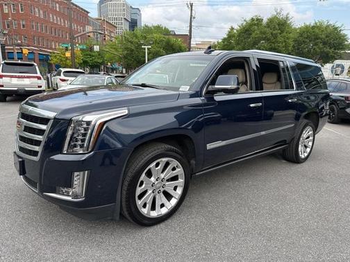 2020 Cadillac Escalade ESV Premium Luxury