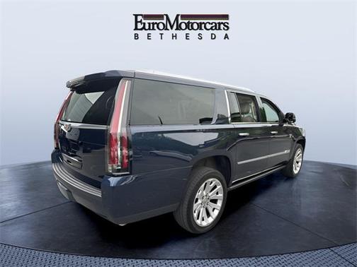 2020 Cadillac Escalade ESV Premium Luxury