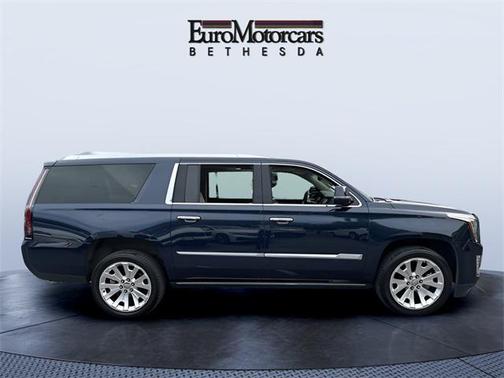 2020 Cadillac Escalade ESV Premium Luxury