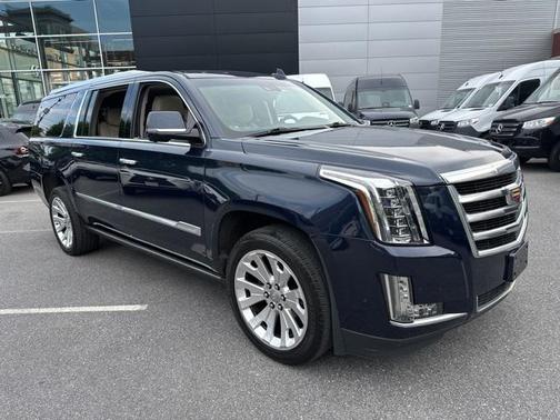 2020 Cadillac Escalade ESV Premium Luxury