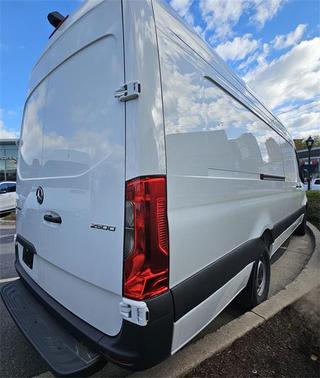 2025 Mercedes-Benz Sprinter 2500 High Roof